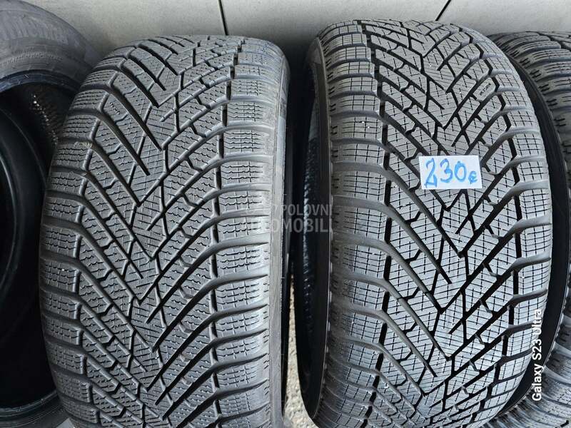 Pirelli 215/40 R17 Zimska