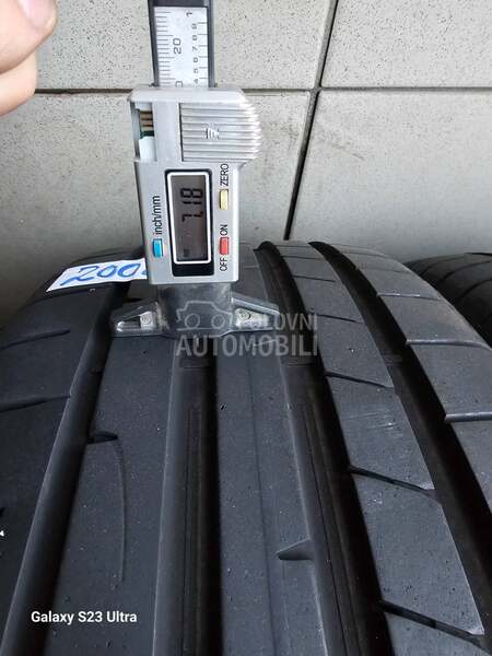 Dunlop 215/40 R17 Letnja