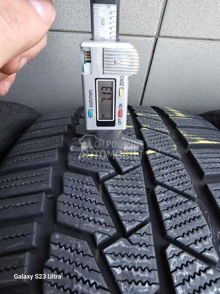 Continental 225/35 R20 Zimska