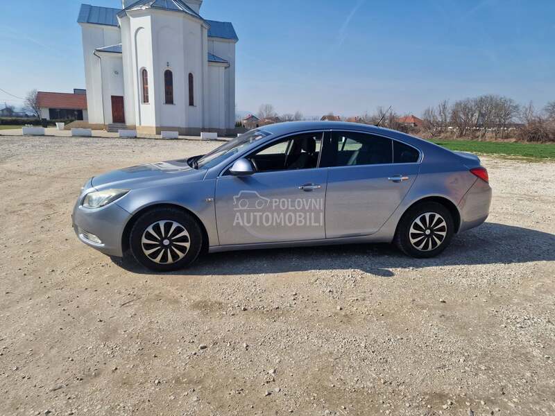 Opel Insignia 