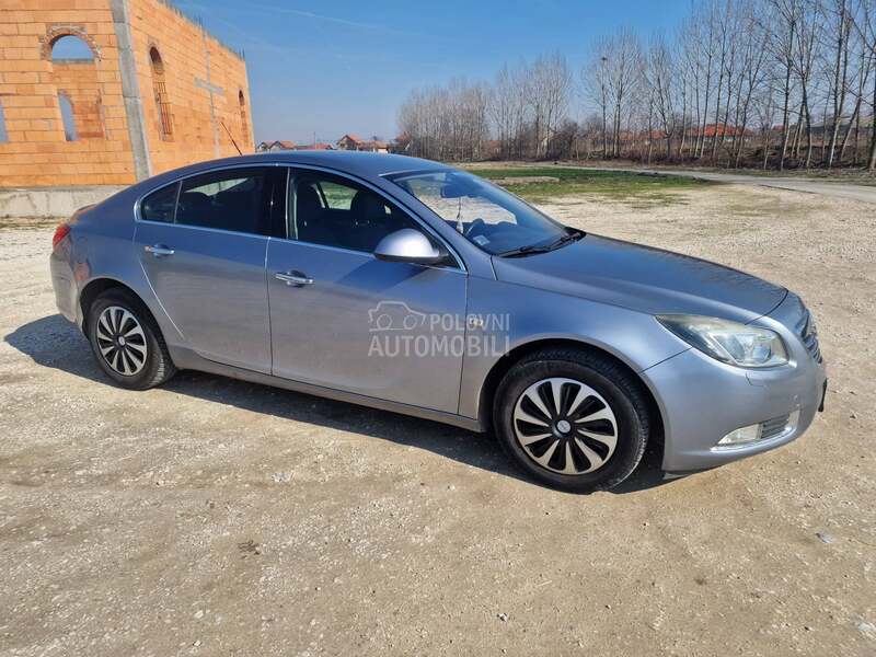 Opel Insignia 