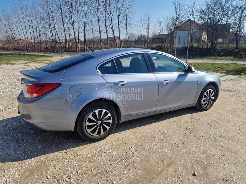 Opel Insignia 