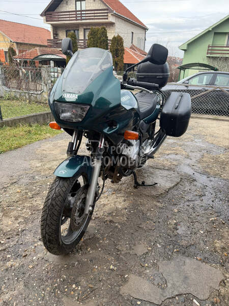 Yamaha XJ600