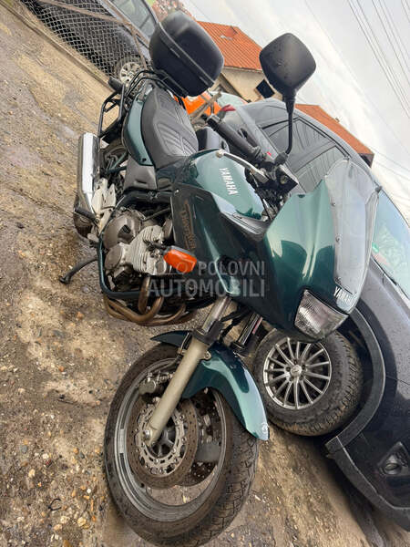 Yamaha XJ600