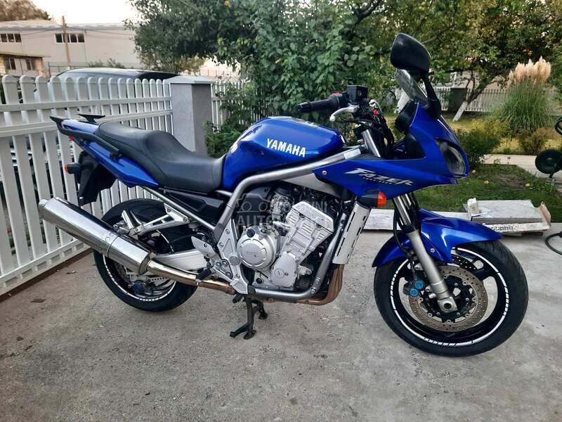 Yamaha FZS 1000
