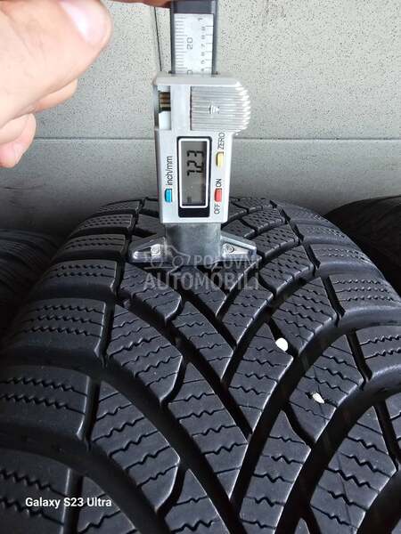 Semperit 215/65 R16 Zimska