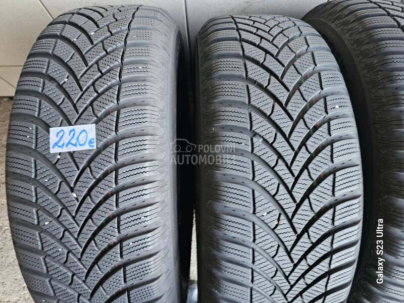 Semperit 215/65 R16 Zimska