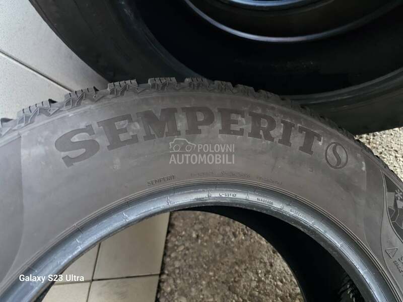 Semperit 215/65 R16 Zimska