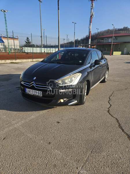Citroen DS5 