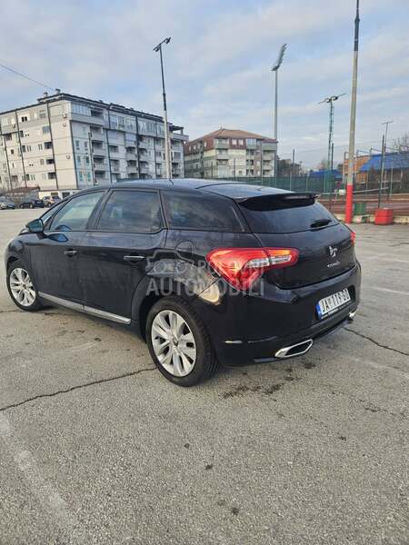 Citroen DS5 