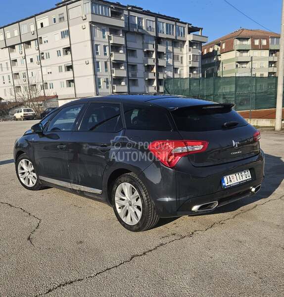 Citroen DS5 