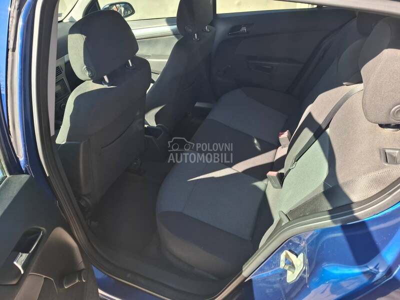 Opel Astra H 1.4