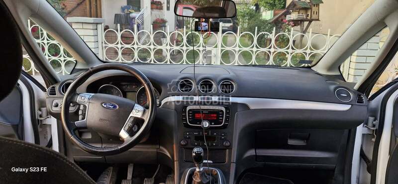 Ford S-Max 
