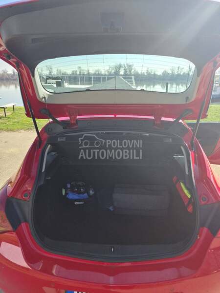 Opel Astra J cdti