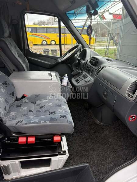 Mercedes Benz Sprinter 