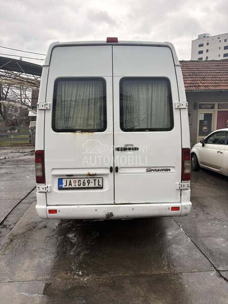 Mercedes Benz Sprinter 