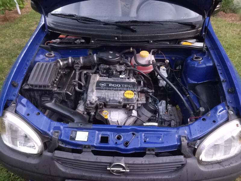 Opel Corsa B 