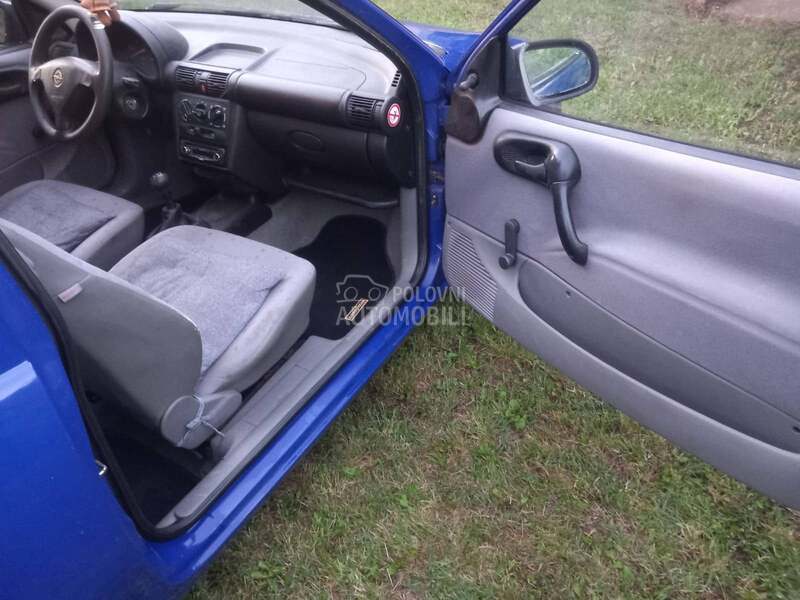 Opel Corsa B 