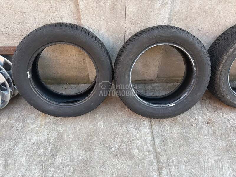 Fulda 215/55 R16 Zimska