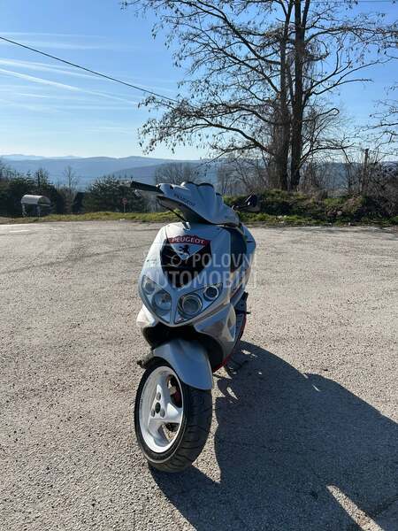 Peugeot speedfight 2 LC