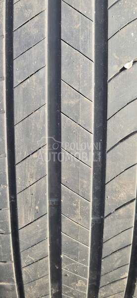Kumho 235/55 R19 Letnja