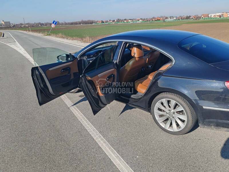 Volkswagen Passat CC 