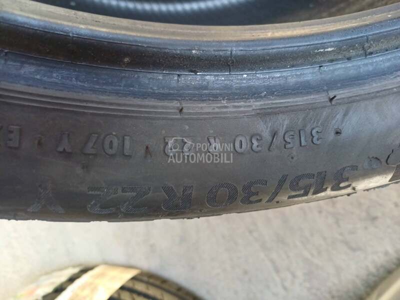Continental 275/35 R22 Letnja