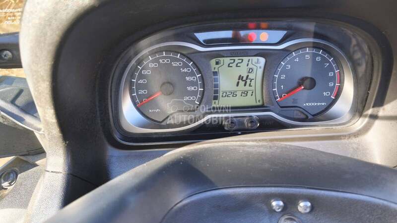 Suzuki Burgman executive 650