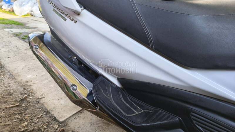 Suzuki Burgman executive 650