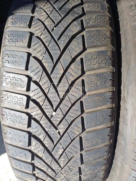 Falken 205/60 R16 Zimska