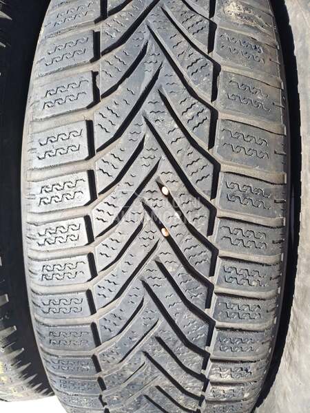 Falken 205/60 R16 Zimska