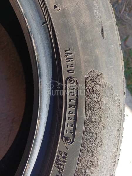 Falken 205/60 R16 Zimska