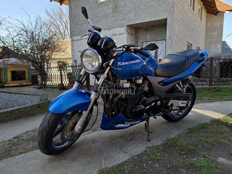 Kawasaki ZR 7