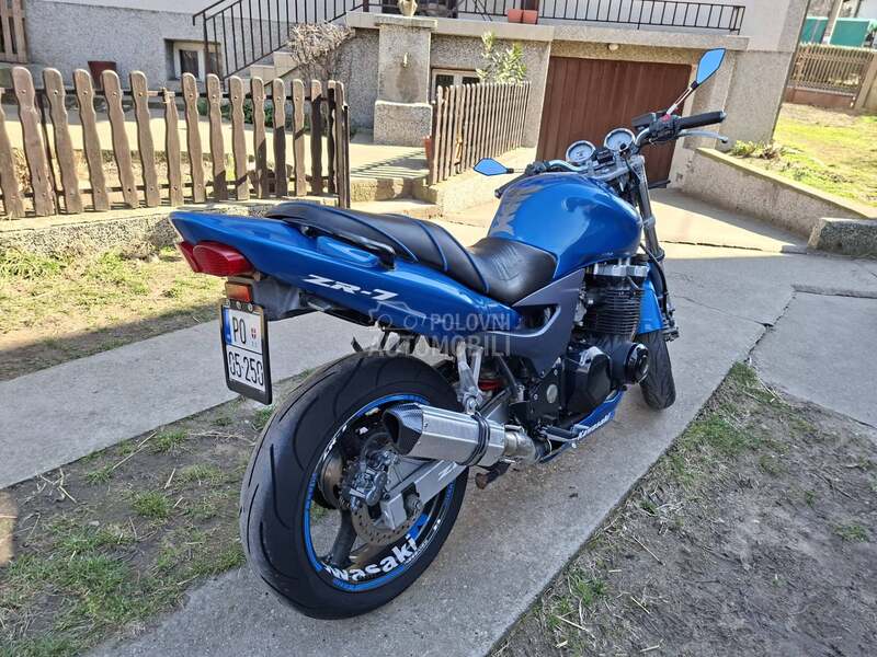 Kawasaki ZR 7