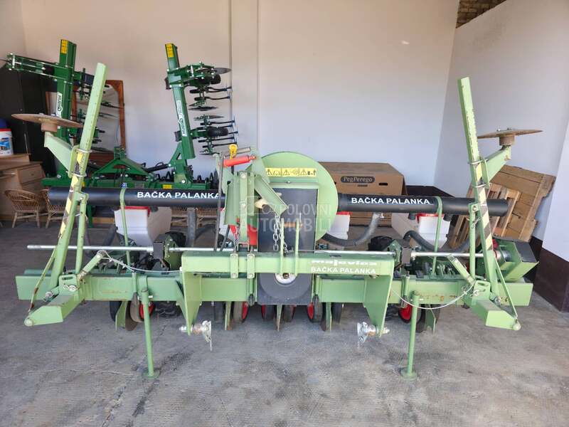 Majevica Maja 5 plus 1 diskosna