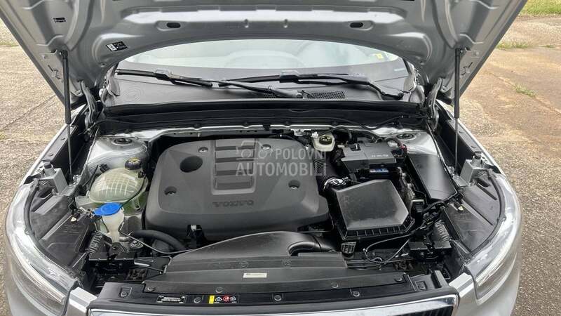 Volvo XC40 2.0 D3