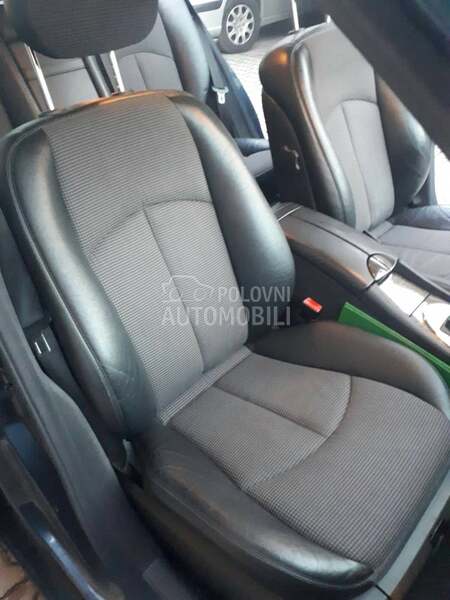 Mercedes Benz E 200 