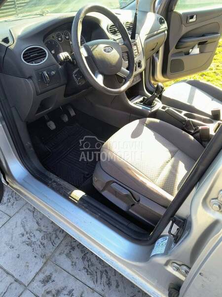 Ford Focus 1.6
