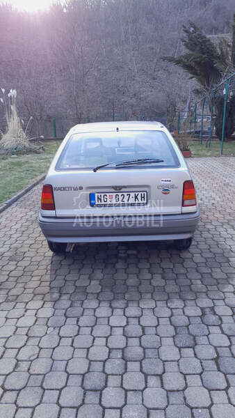 Opel Kadett 