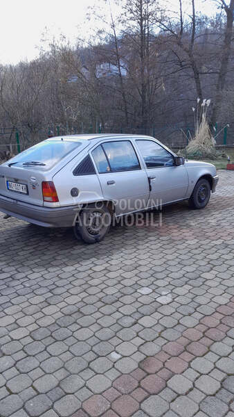Opel Kadett 