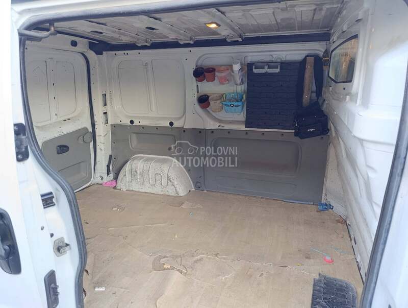 Nissan Primastar Tek. reg.