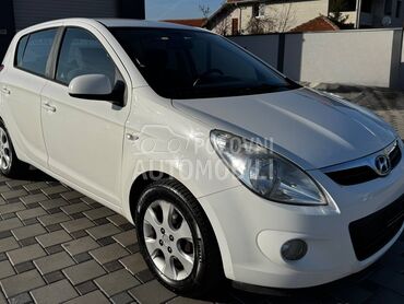 Hyundai i20 1.4i CH