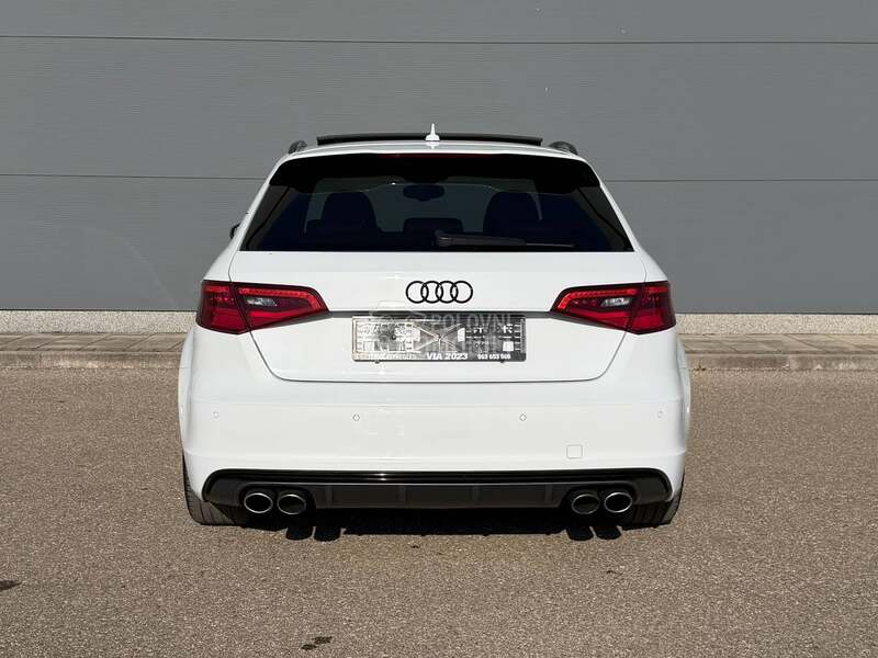 Audi S3 4x4 PANO DSG