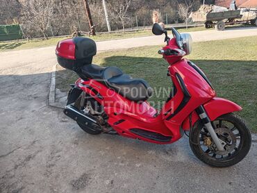 Piaggio Beverli 500