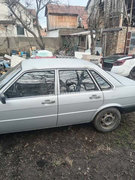 Audi 80 