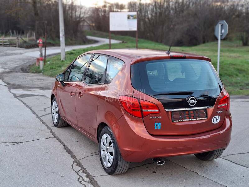 Opel Meriva 1,4b