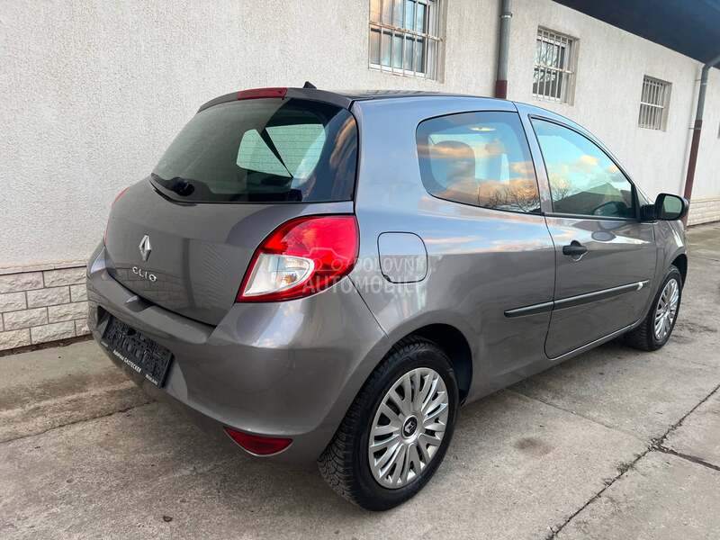 Renault Clio 1.2 ODLIČAN