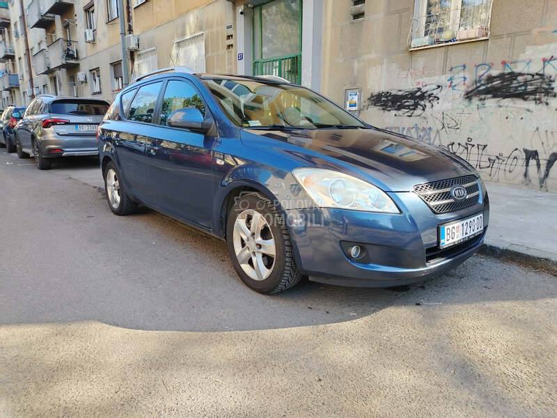 Kia cee`d sw 
