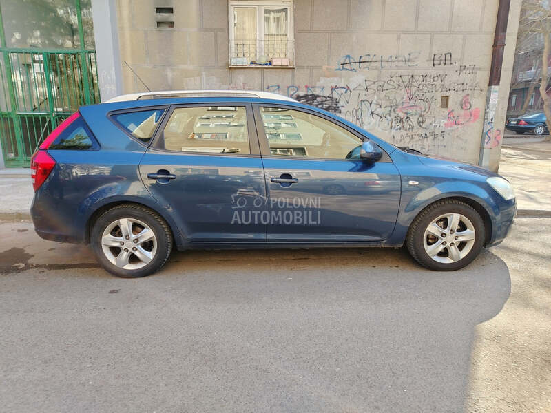 Kia cee`d sw 