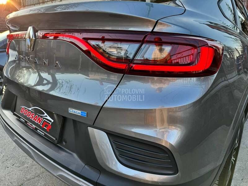 Renault Arkana 1.6 E-TECH 145